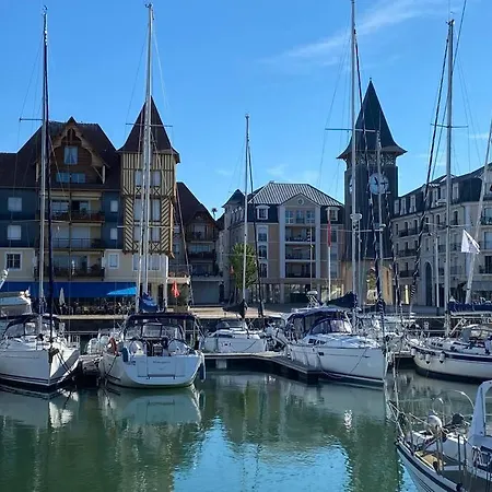 Hidden Gem - Yourhosthelper * Trouville-sur-Mer